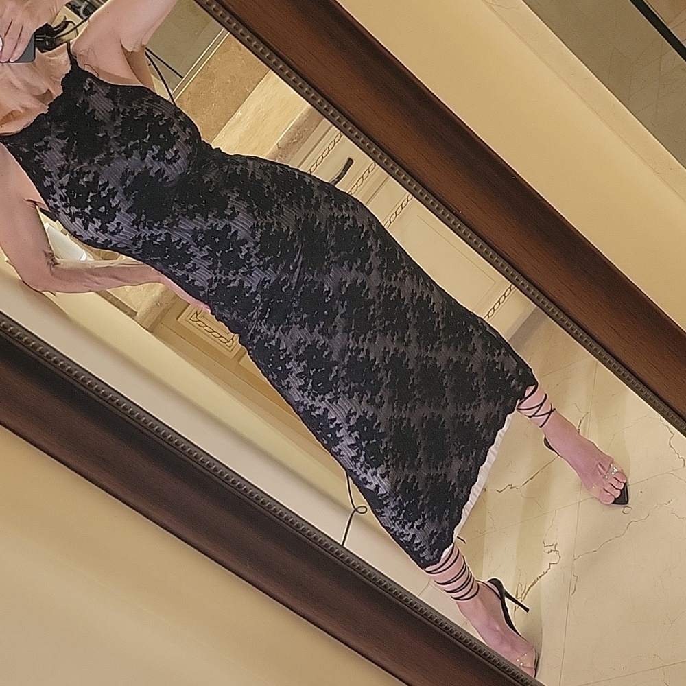 Hugo Buscati Elegant Black Lace Midi Dress, XS - Picture 7 of 16